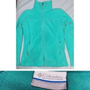 SOLD- Columbia Fleece